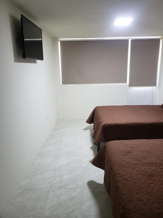 Hotel Estadia Леон Екстер'єр фото
